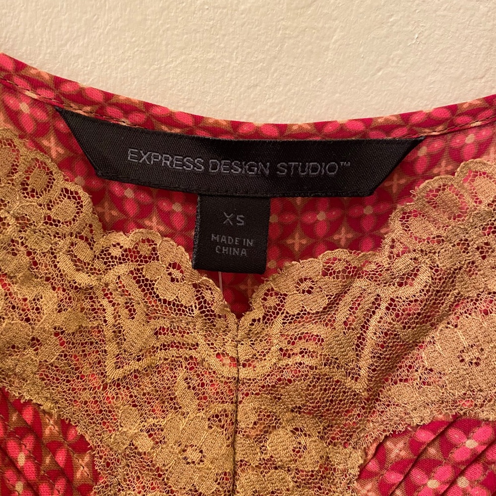 Express Red & Brown Lace Camisole Top Size XS NWT - Picture 9 of 10